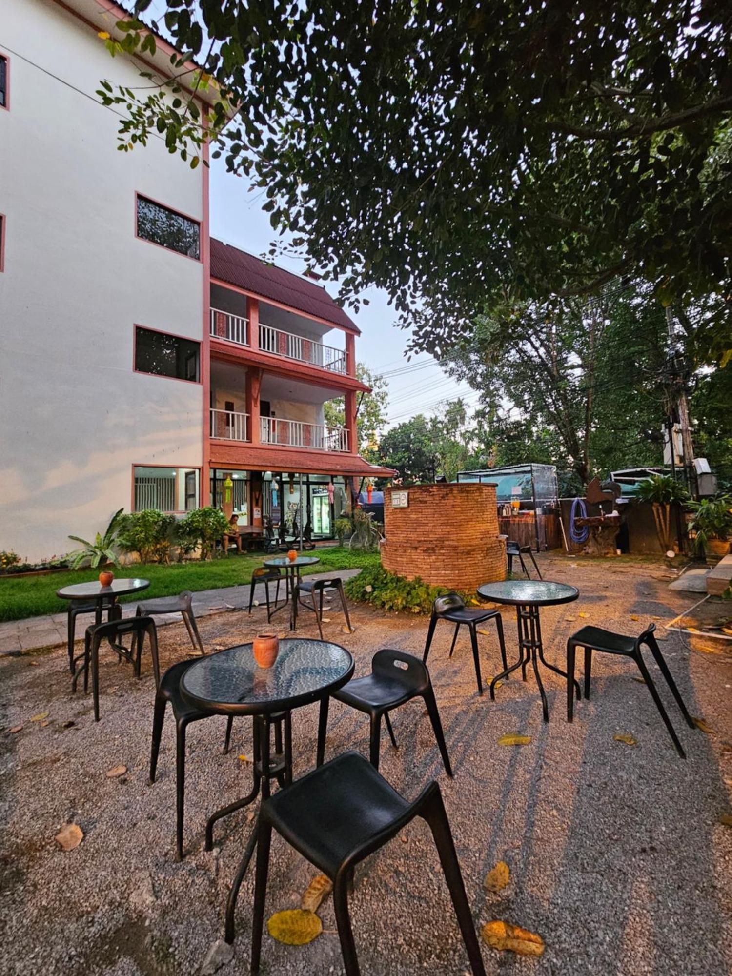 Sabaidee Chiangmai Hotel Sha Chiang Mai Exterior foto