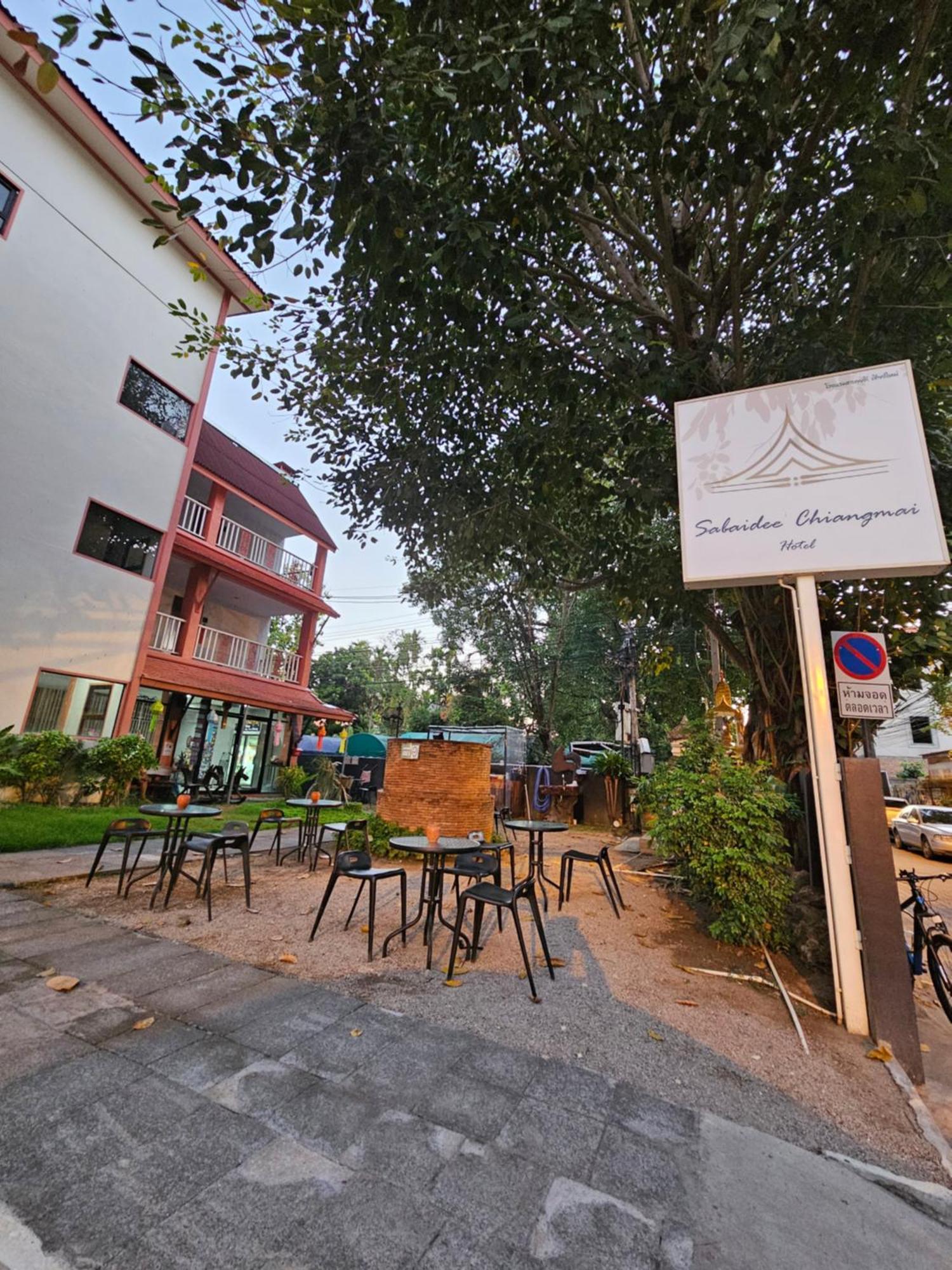 Sabaidee Chiangmai Hotel Sha Chiang Mai Exterior foto